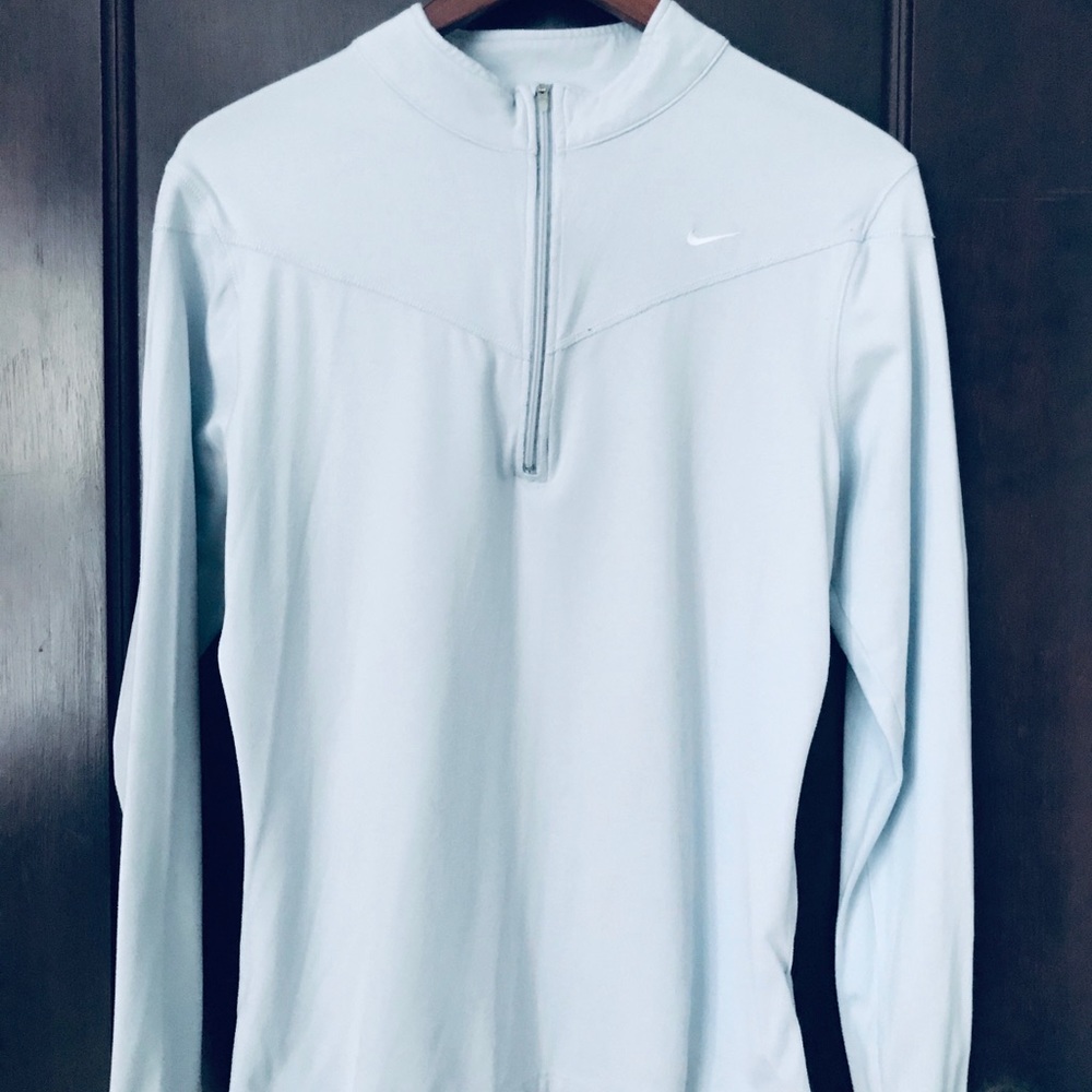 Nike quarter zip in light blue, GUC